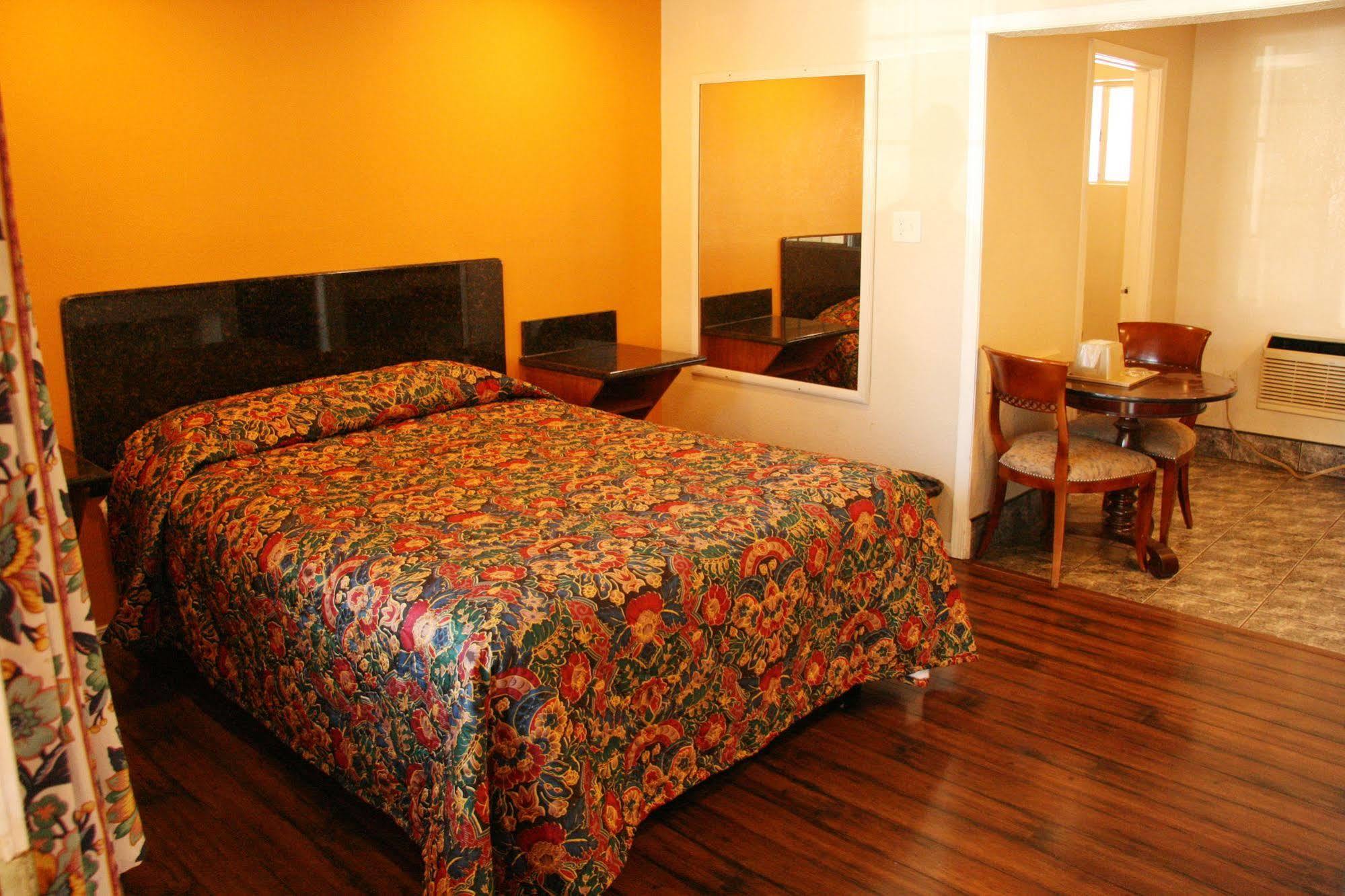 Navajo Lodge Lemon Grove Dış mekan fotoğraf